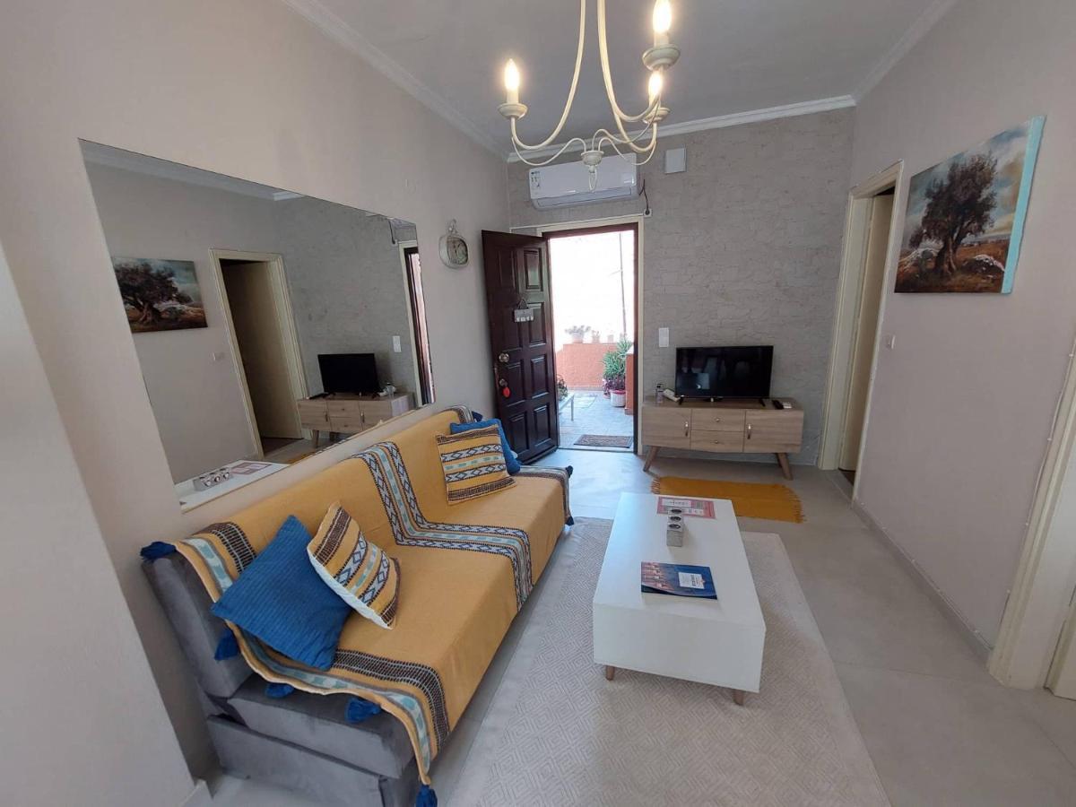 Anatoli Apartment Perama  Buitenkant foto