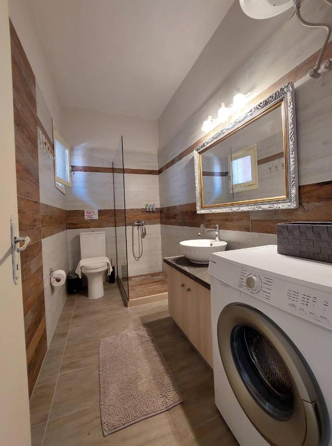 Anatoli Apartment Perama  Buitenkant foto